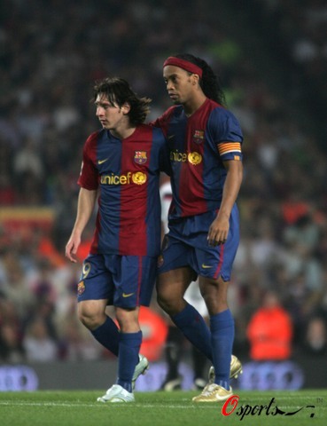 冬季转会窗“第一热门”诞生：25岁劲旅队长，成为皇萨仁追逐对象