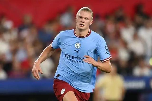 后防核心，萨利巴当选阿森纳vs水晶宫全场最佳球员（萨利巴镇守后防，当选阿森纳对水晶宫全场最佳）