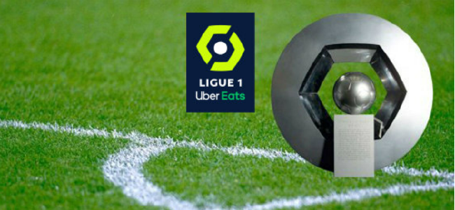 切尔西一路＂躺赢＂遭看衰 巴黎五冠王志在必得？（切尔西被质疑一路躺赢，巴黎志在冲击五冠？）