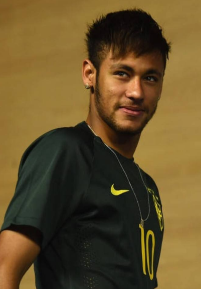 莫耶斯：很满意球队本赛季表现，格拉利什能出战阿森纳（莫耶斯称满意本季表现，格拉利什将出战阿森纳）