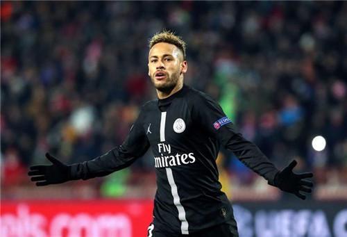 菲利克斯：过去三个夏天我一直想回本菲卡，但他们对我不认真