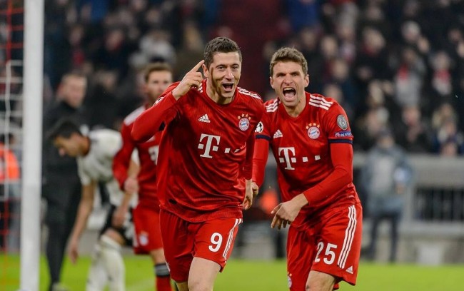 弗赖堡4-0大胜美因茨，奥斯特哈格、曼赞比建功