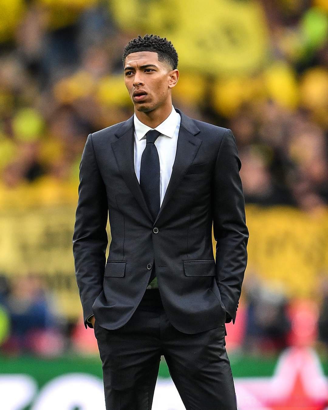 队史独一档！怀特生涯6次单场6三分+3帽，其他人合计3次